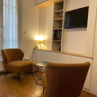 Studio Paris tour Eiffel (183 Rue Saint-Charles 75015 Paris)