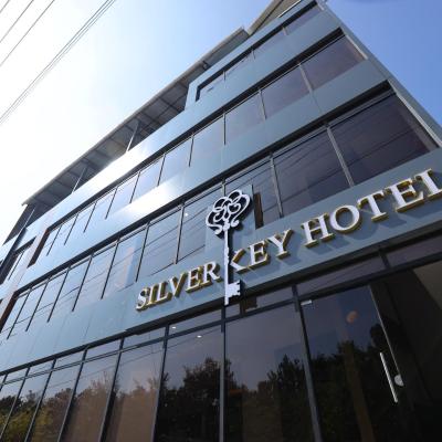 Silverkey Hotel Yelahanka (No. 387/33/98/1 Yelahanka Road Opp to Namma Clinic Attur, Yelahanka Upanagar 560064 Bangalore)