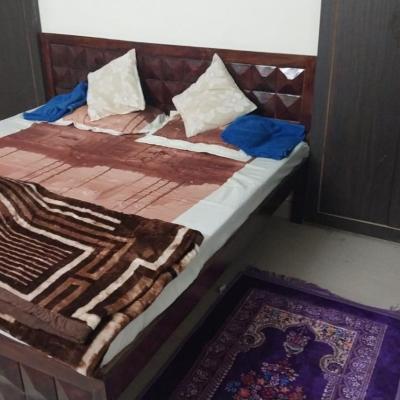 Dwarka Mai Guest House. (68 Central School Scheme Main Road 342011 Jodhpur)