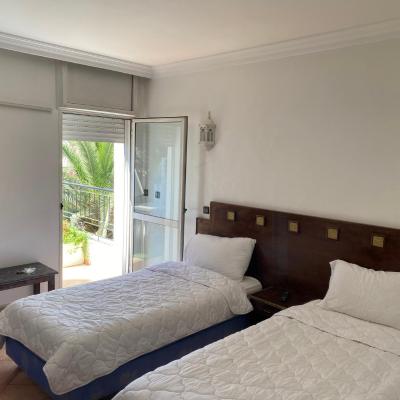 Hotel Merry (Avenue Hassan II 80000 Agadir)