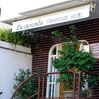 La Cascada Townhouse Hotel (Vuelta de Obligado 4578 1429 Buenos Aires)