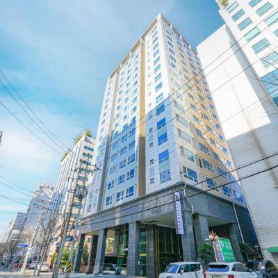 Hotel Aventree Yeouido (90, Beodeunaru-ro, Yeongdeungpo-gu 07230 Séoul)