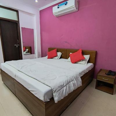 Hotel Bullet Inn Jaipur (Haldighati Marg 302033 Jaipur)