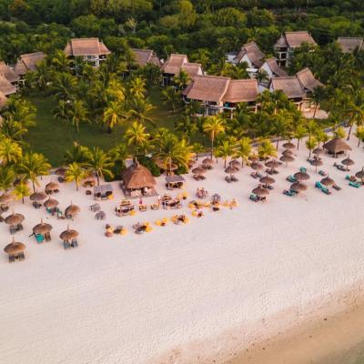 Dinarobin Beachcomber Golf Resort & Spa (Le Morne Peninsula   91202 Le Morne)