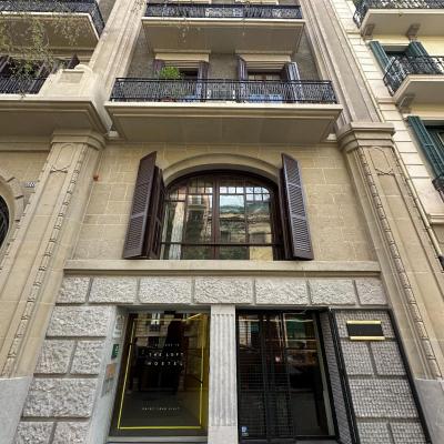 The Loft Hostel Barcelona La Pedrera (Provença, 318 08037 Barcelone)