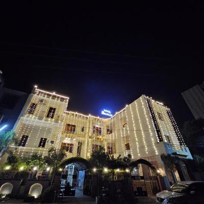 The Indraj Palace Hotel (National Highway 248 302028 Jaipur)