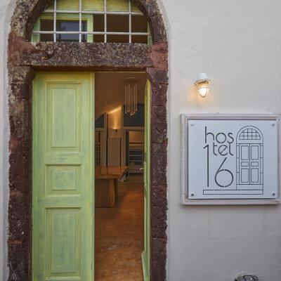 Hostel 16 Oia (Oia 84702 Oia)