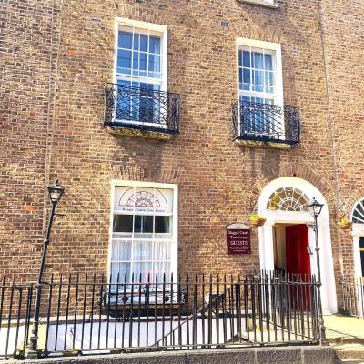 Baggot Court Townhouse (92 Lower Baggot Street D2 Dublin)