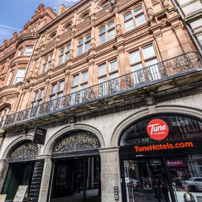 Tune Hotel Liverpool (13-19 Queens Building, Castle Street L2 4XE Liverpool)