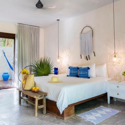 Lula Seaside Boutique Hotel (KM 8.2 Carreterra Boca Paila 77780 Tulum)