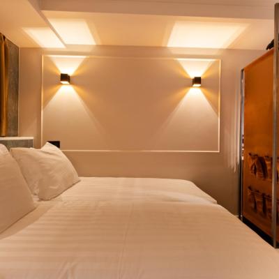 Midtown Hotel Royal Room (Kinkerstraat 47b 1053 DD Amsterdam)