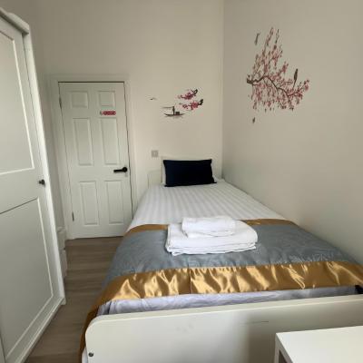 Cork city En-suite Single room (39 Leitrim Street  Cork)
