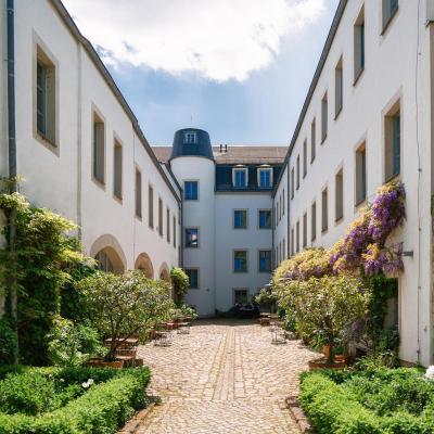 Hofgarten 1824 Hotel garni (Theresienstraße 5 01097 Dresde)