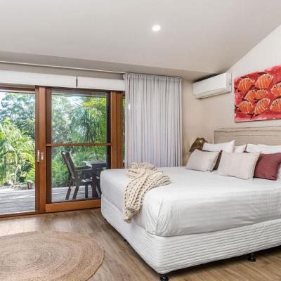 Cape Byron Suite 4 (310 Skinners Shoot Rd  2481 Byron Bay)