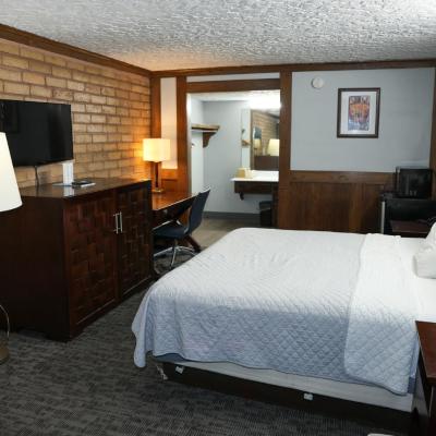 Rittiman Inn and Suites (6364 North Interstate 35 TX 78218 San Antonio)