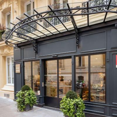 Hotel Mercure La Sorbonne Saint-Germain-des-Prés (14 Rue de la Sorbonne 75005 Paris)