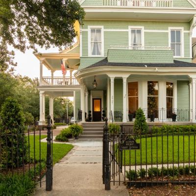 Grand Victorian Bed & Breakfast (2727 Saint Charles Avenue LA 70130 La Nouvelle-Orléans)