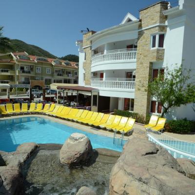 Sincerity Apart Hotel (Armutalan Merkez Mahallesi, Şehitahmet Benler Caddesi, 54, Mugla 48706 Marmaris)