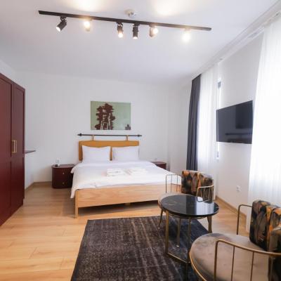 Evra Suites Hotel (37 Müverih Saadettin Sokak 34347 Istanbul)