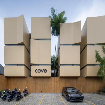 Cove Ayama (No.10 Jalan Perdatam 3 12250 Jakarta)