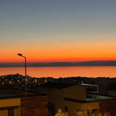 Personal Terrace Floor - Villa in Kuşadası (508. Sokak 09400 Kuşadası)