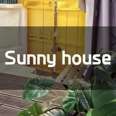 Sunny House (Unit 101, 7-12, Kyungheedae-ro 6-gil, Dongdaemun-gu, Seoul 02453 Séoul)