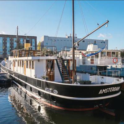 Unieke Historische Woonboot In Amsterdam (18B Borneokade 1019 AV Amsterdam)