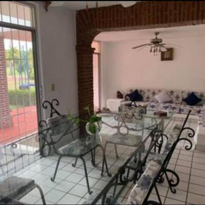 Hospedaje Ixtapa (Paseo de las Golondrinas no. 130 Casa  NO.3 40880 Ixtapa)