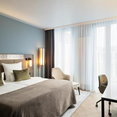 Leonardo Royal Hotel Munich (Moosacher Straße 90 80809 Munich)