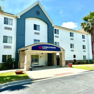 Candlewood Suites Savannah Airport, an IHG Hotel (50 Stephen S Green Dr GA 31408 Savannah)