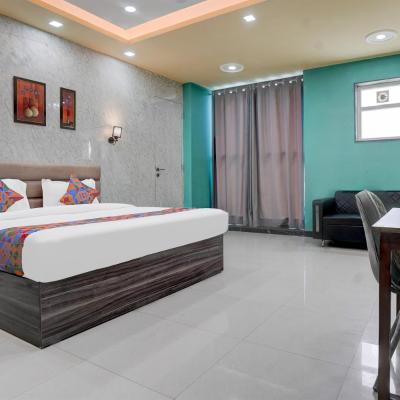 FabHotel Sky (Plot No,J/1.2 Block J1 Vatika India Next, Sec 83, Gurugram (HR) SEC 83 VATIKA INDIA NEXT 122004 Gurgaon)