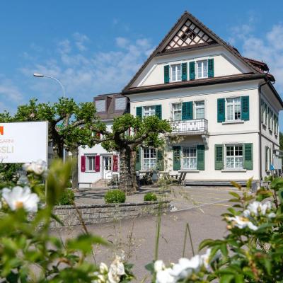 Hotel Garni Rössli (Romanshornerstrasse 10 9300 Saint-Gall)