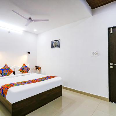 FabHotel VK's (Bahadurpally, X Road Adjacent to Primark DeStature 500043 Hyderabad)