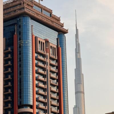 Emirates Grand Hotel (Sheikh Zayed Road  Dubaï)