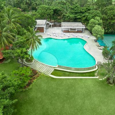 Big Banyan Vineyard & Resort (No 8/1, Chunchunkuppe Tavarekere, Near Big Banyan Tree,  562130 Bangalore)