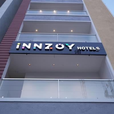 Innzoy Hotels (Surya Nilayam H.No: 3-73/40/P/36 Chitrapuri Colony High Tower road Khajaguda, Hyderabad Opposite Klay preschool 500008 Hyderabad)