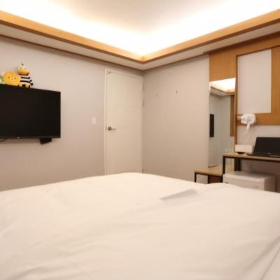 U hotel - standard room (26-7, Sillimdong 1-gil, Gwanak-gu 08760 Séoul)