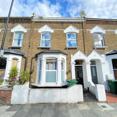 NapCastle Archway (29 Wedmore Gardens N19 4DL Londres)