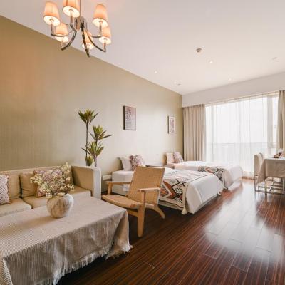 Snug Gaokong Jiangjing Hotel (906, Tower D, Poly World Trade Center, 1000 Xingang East Road, Haizhu District, 510220 Canton)