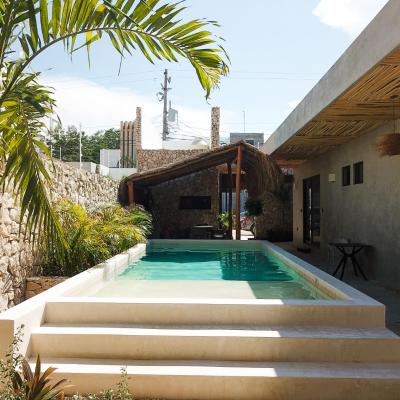 Estudios Lool Village Tulum (Calle 8 Sur 23 77780 Tulum)