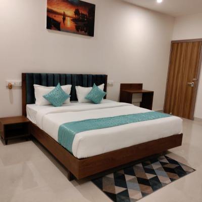 Zing Rooms by GuestHouse Suites (84, 1, Panathur Main Rd 560103 Bangalore)