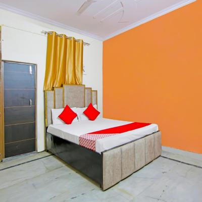 OYO Flagship 81491 Delight Home Stay (5/60 Double story road, main market, Tilak nagar, Delhi 110018 New Delhi)