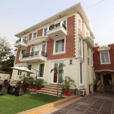 Hotel Sakshi (plot no 394,  Sector 1 IMT manesar  gurgaon  haryana  122052 Gurgaon)