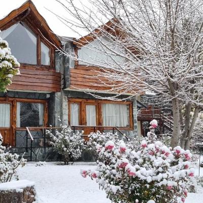 De las Rosas Bariloche (Avenida Bustillo km 6356 8400 San Carlos de Bariloche)