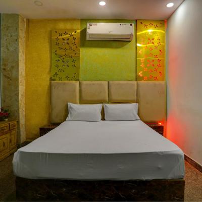 Hotel O Samrat (Kanti Nagar East, Seelampur, Delhi 110094 New Delhi)