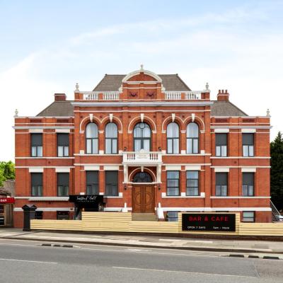 Trafford Hall Hotel Manchester, Trademark Collection by Wyndham (23 Talbot Road, Old Trafford, Trafford M16 0PE Manchester)