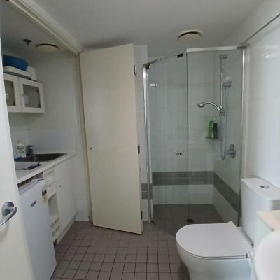 1 Bed Studio Apartment Near Eagle Street ( 4000 Brisbane)