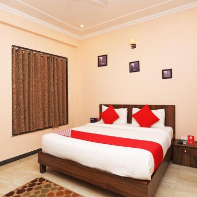 Hotel O VAAS One Thirty Two (Plot No. 132,Sector 39, Medanta 122001 Gurgaon)