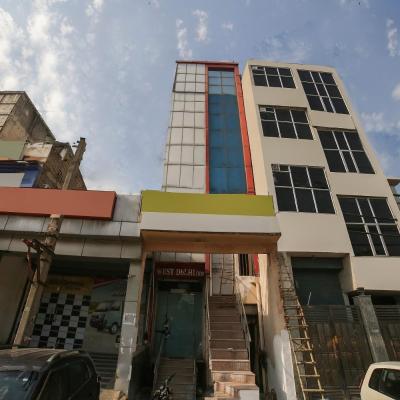 OYO Hotel West Delhi Inn Near Tdi Mall (33/33a, Rama Road 110015 New Delhi)