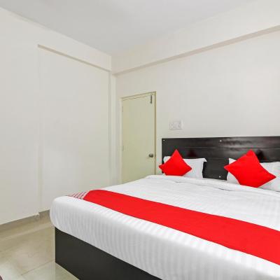 Hotel Hill 9 (Rd Number 10, Film Nagar, Hyderabad 500096 Hyderabad)